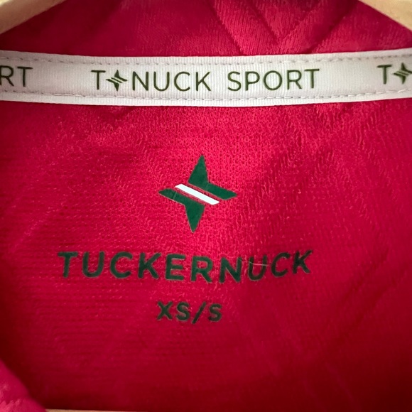 Tuckernuck Azalea Quilted Crewneck Pullover
TUCK SPORT Size small - Picture 7 of 9